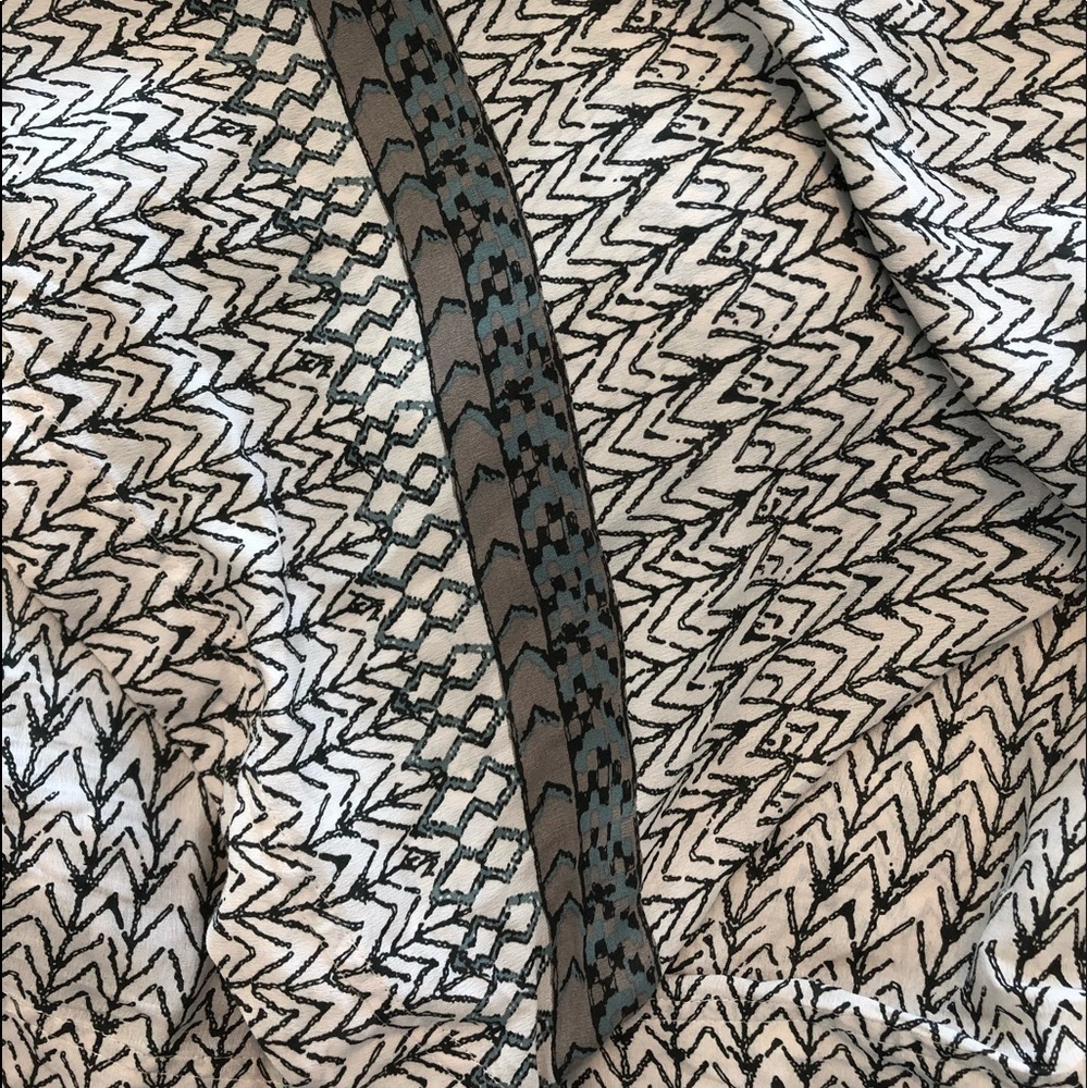 Free People Star Aligned Bell Sleeve Crop Top - Picture 11 of 15